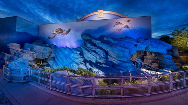 Crushs Coaster im Disney Adventure World